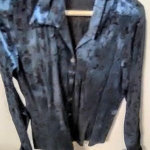 Laura Scott Metallic blue button down blouse